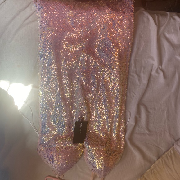 Dresses & Skirts - Mini dress